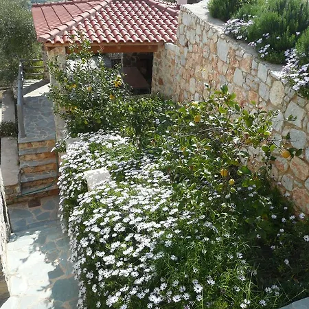 Labetia Apartments Agioi Apostoloi  Exterior photo